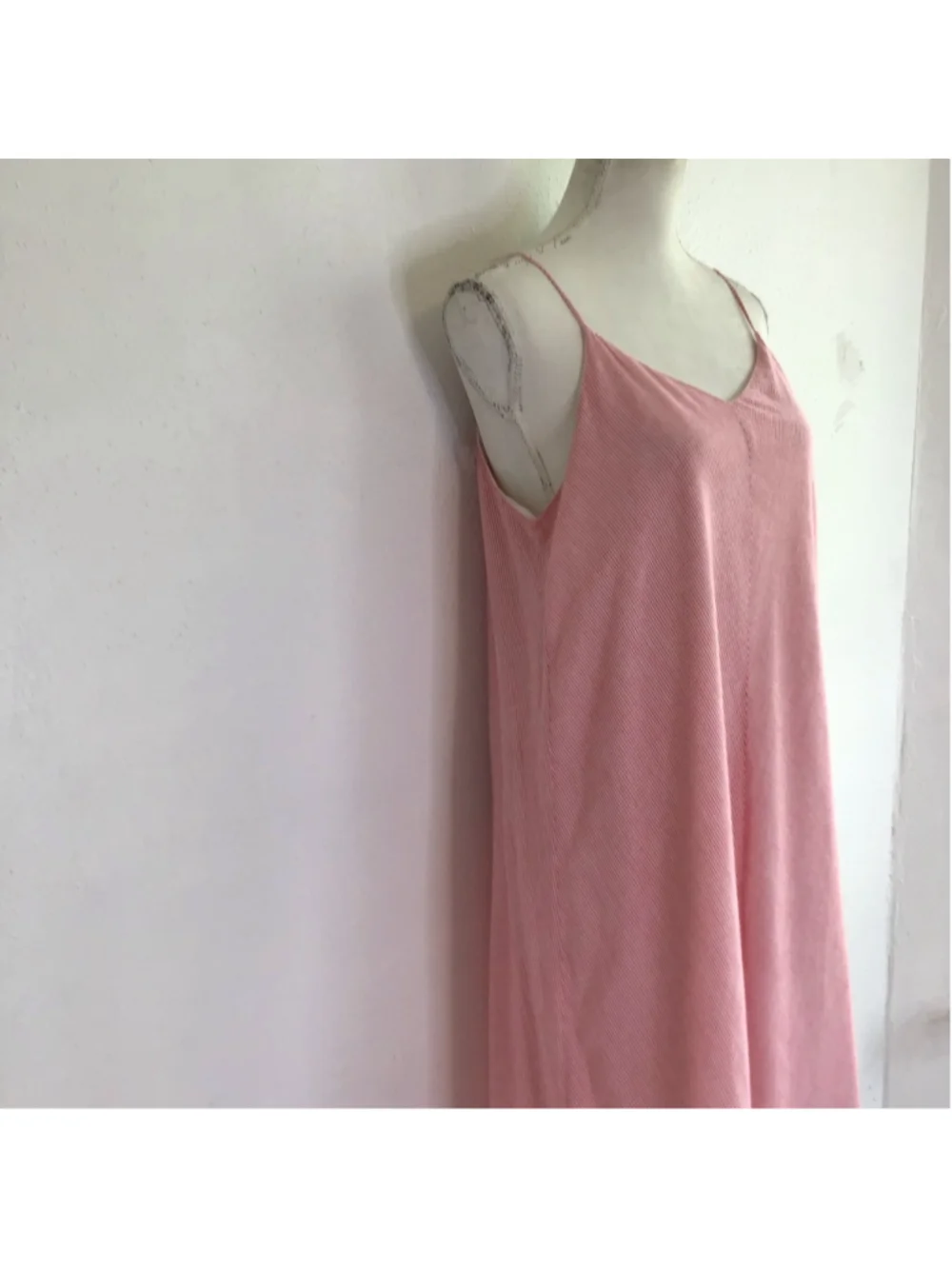 Cremieux Women Elegant Pink and White Striped Spagetti Straps Maxi Dress M